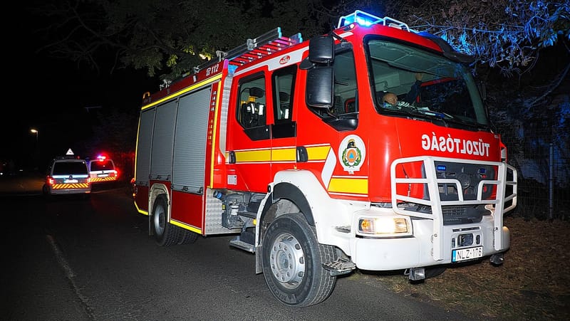 Frontálisan karambolozott két autó a 4625-ös úton Lakitelek és Tiszaalpár között