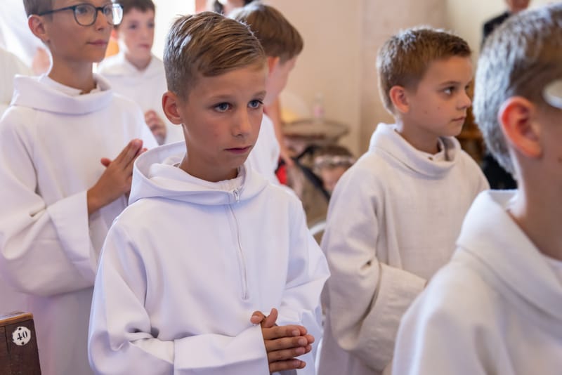 Les servants d'autel