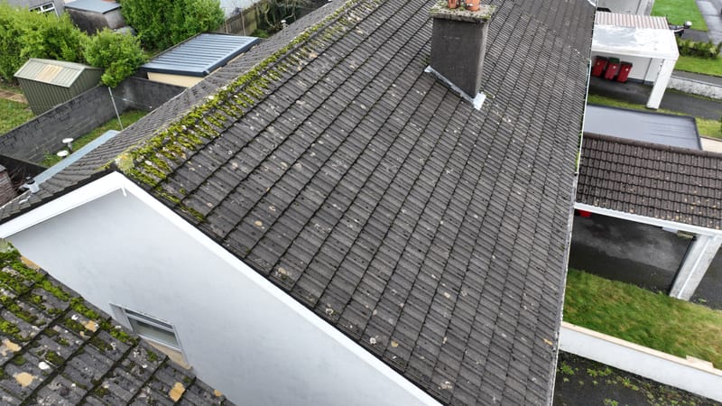 Roof Cleaning & Maintenance in Galway – Extend Your Roof’s Life