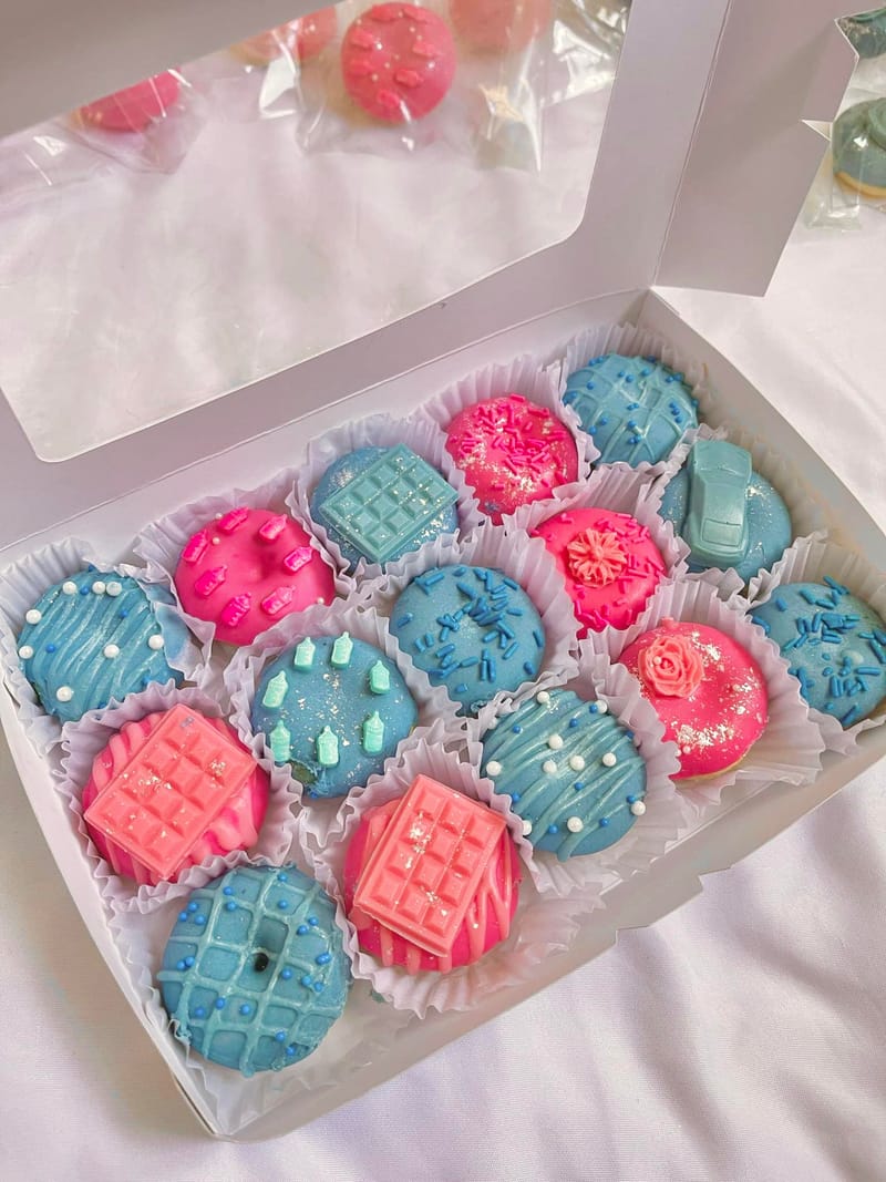 Freshly Made Mini Donuts