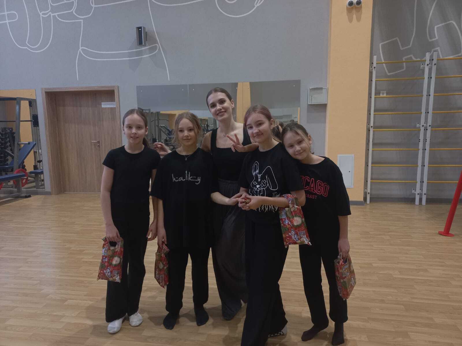 ОТКРЫТЫЕ ЗАНЯТИЯ ДЛЯ РОДИТЕЛЕЙ