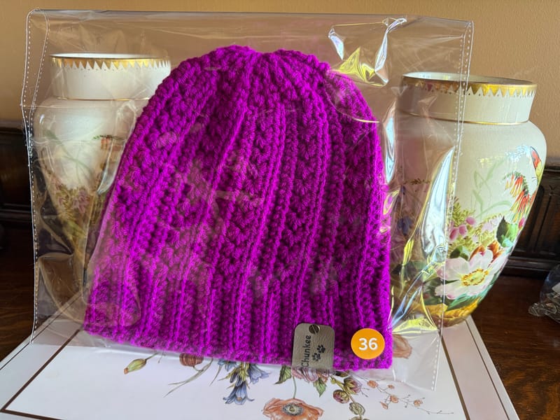 #36 Slouch Beanie - Magenta