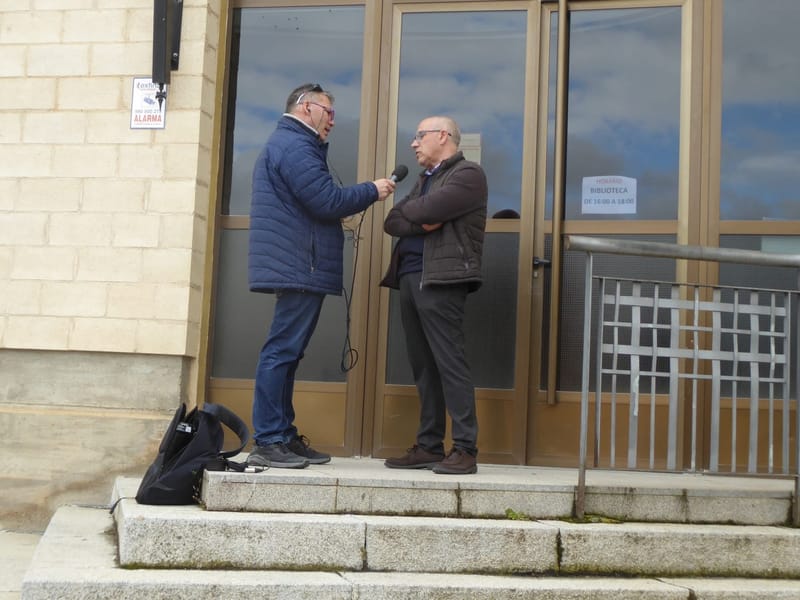 BIBLIOTECA MUNICIPAL RAMÓN ALVAREZ PRIETO