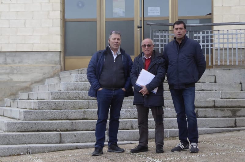 BIBLIOTECA MUNICIPAL RAMÓN ALVAREZ PRIETO