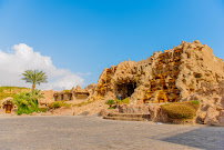 مشروع منتجع الكهوف سهل حشيش الغردقة مصر