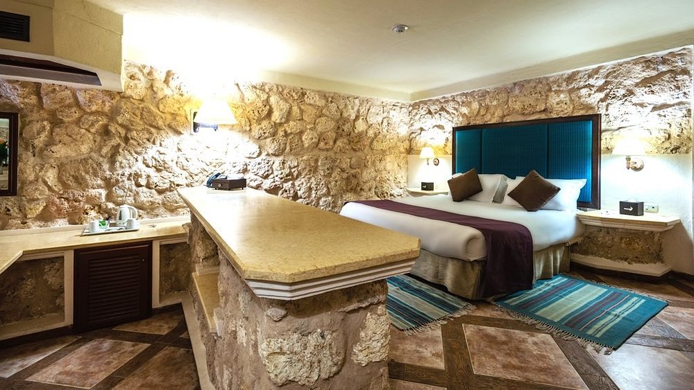 احدي مشاريعنا في مصر منتجع الباتروس