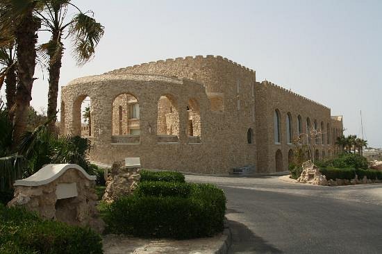 احدي مشاريعنا في مصر منتجع الباتروس