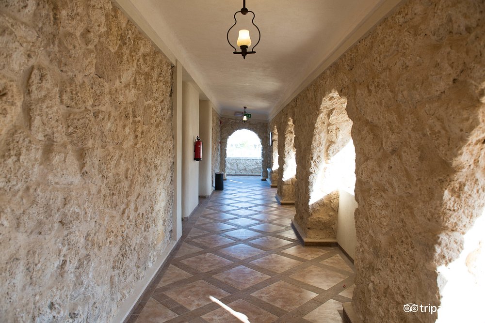 احدي مشاريعنا في مصر منتجع الباتروس