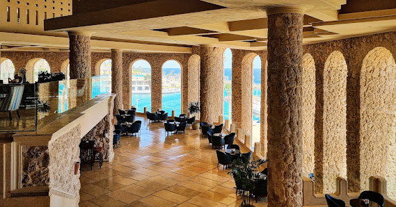 احدي مشاريعنا في مصر منتجع الباتروس