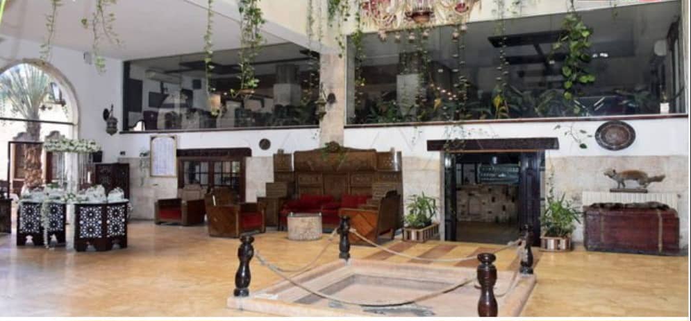 Bait Al Sharq Hotel Exterior