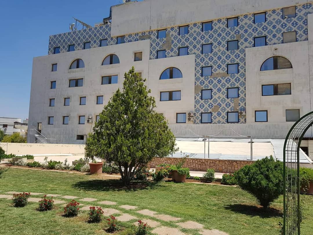 فندق سفير السيدة زينب / قرب دمشق