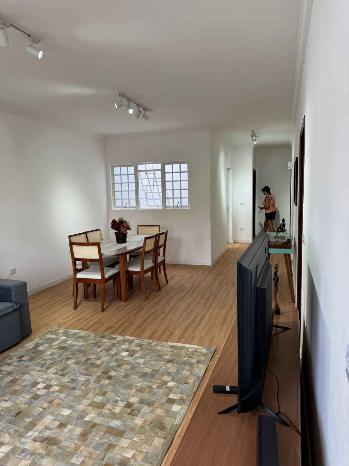 Linda casa mobiliada térrea Jardim Esplanada