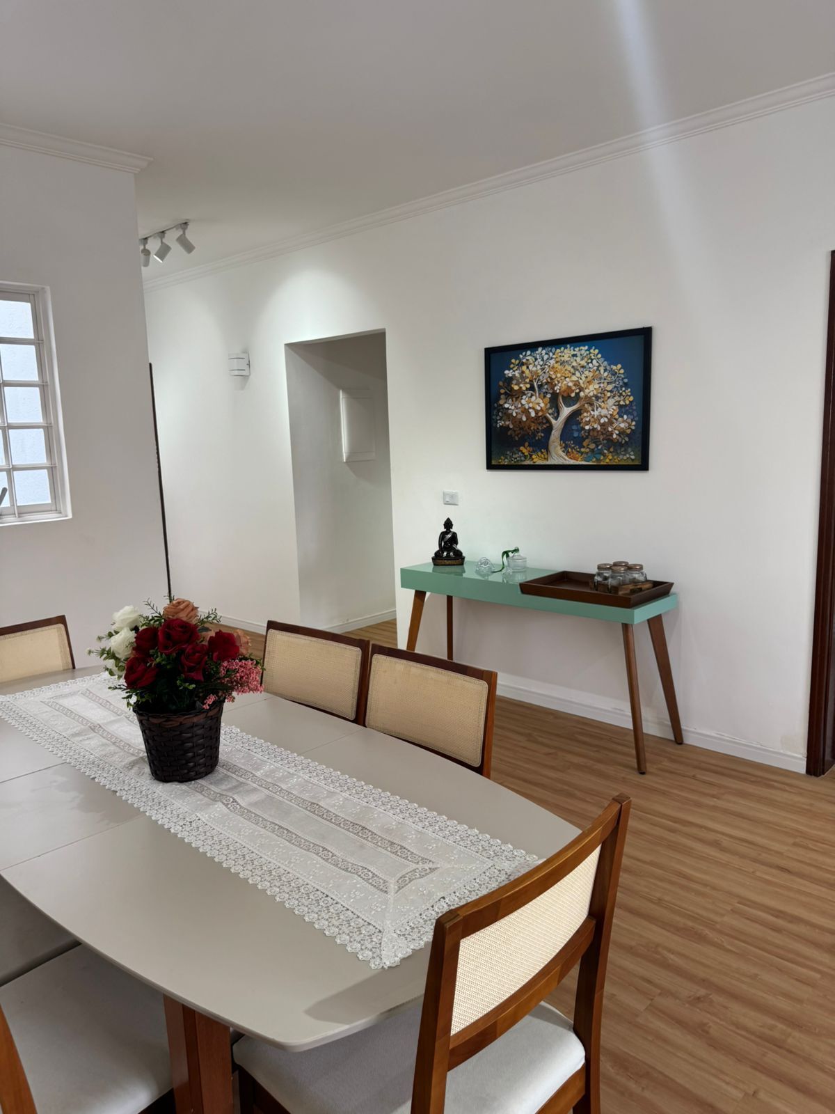 Linda casa mobiliada térrea Jardim Esplanada