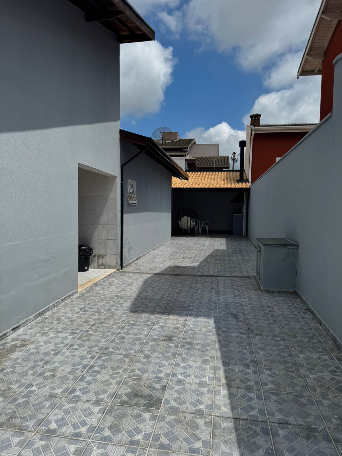 Linda casa mobiliada térrea Jardim Esplanada