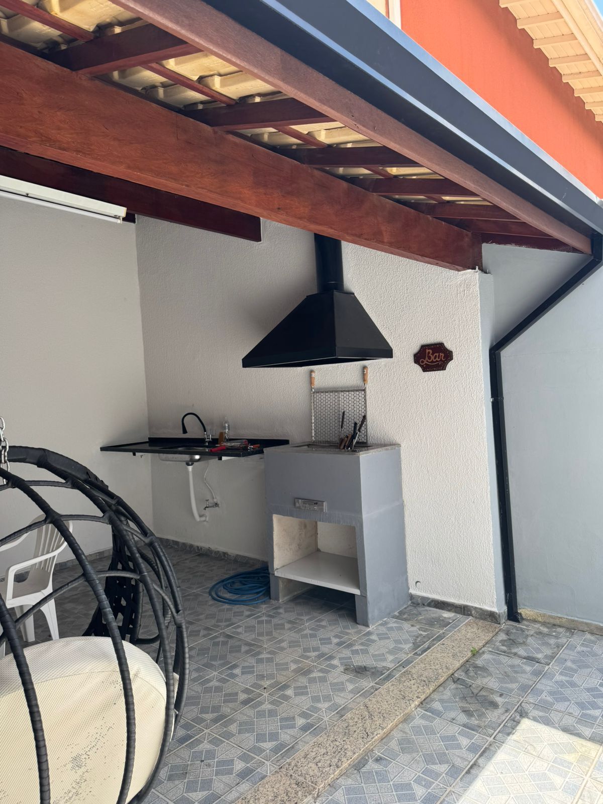 Linda casa mobiliada térrea Jardim Esplanada