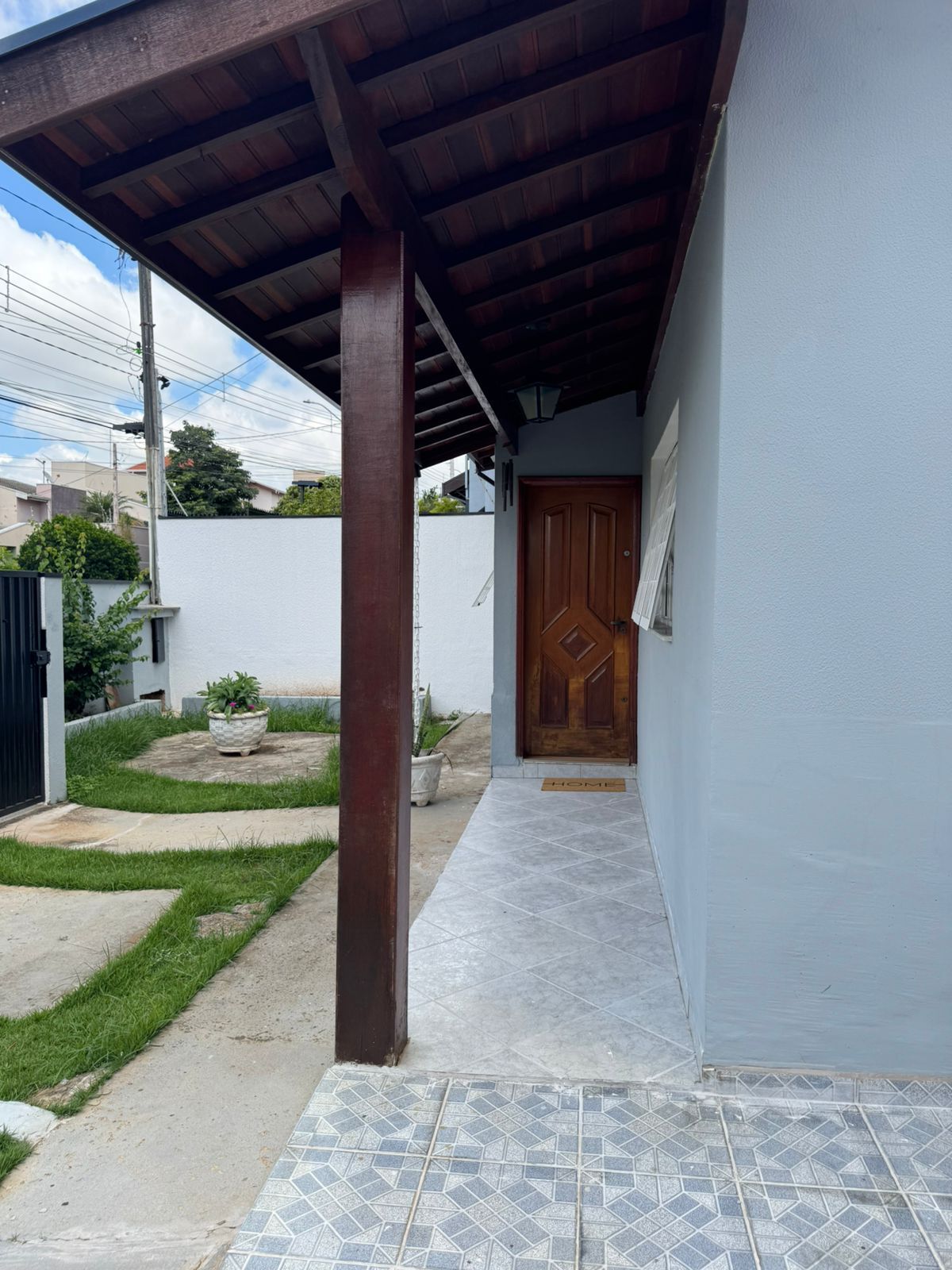 Linda casa mobiliada térrea Jardim Esplanada