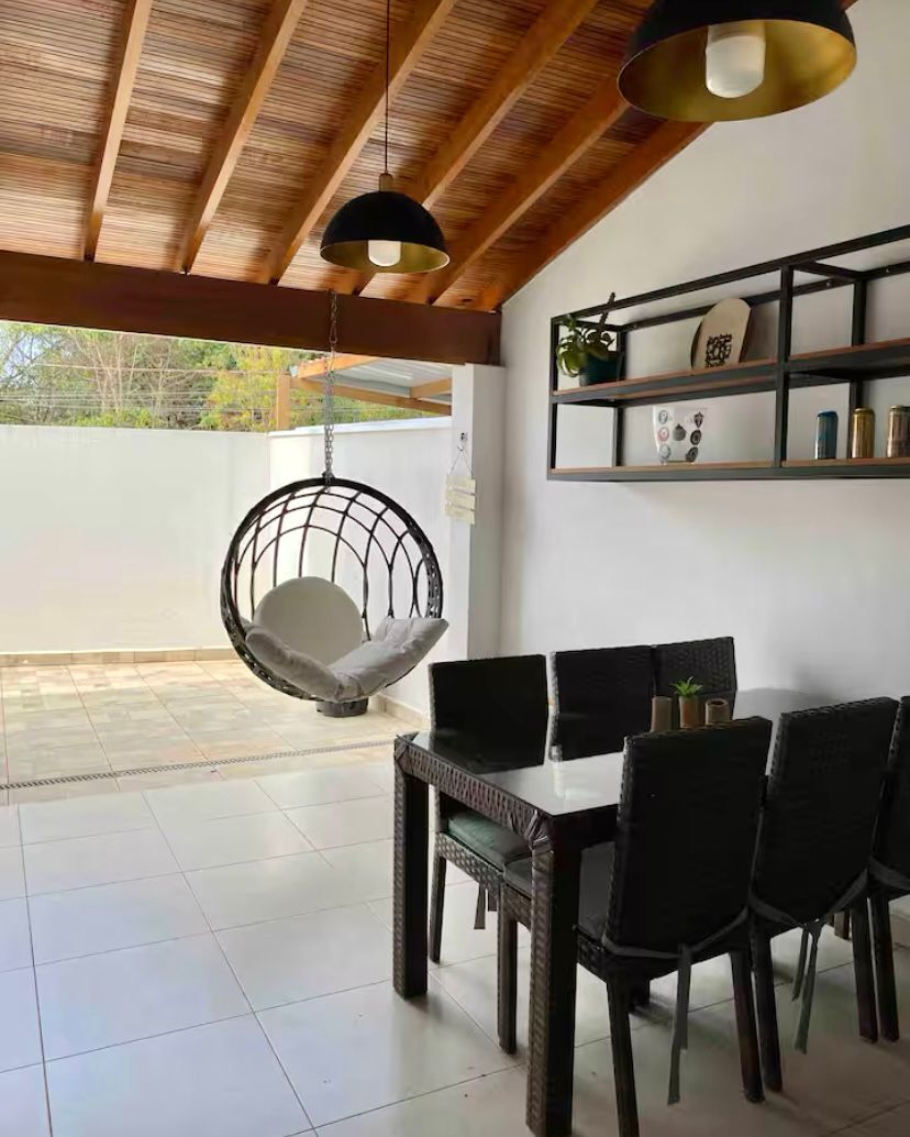 Lindo Sobrado em condominio prox ao Centro