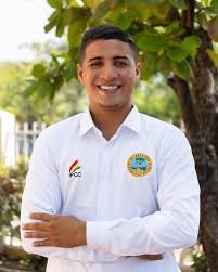 El farsante de las tres máscaras: el caso Jovanny Bustos