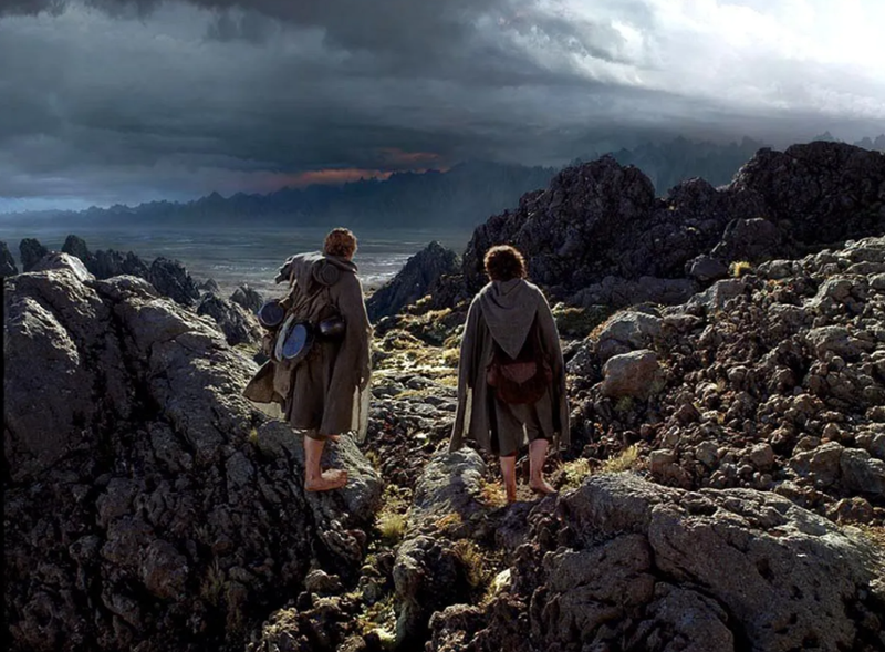 Total gift of self; an essay concerning Frodo