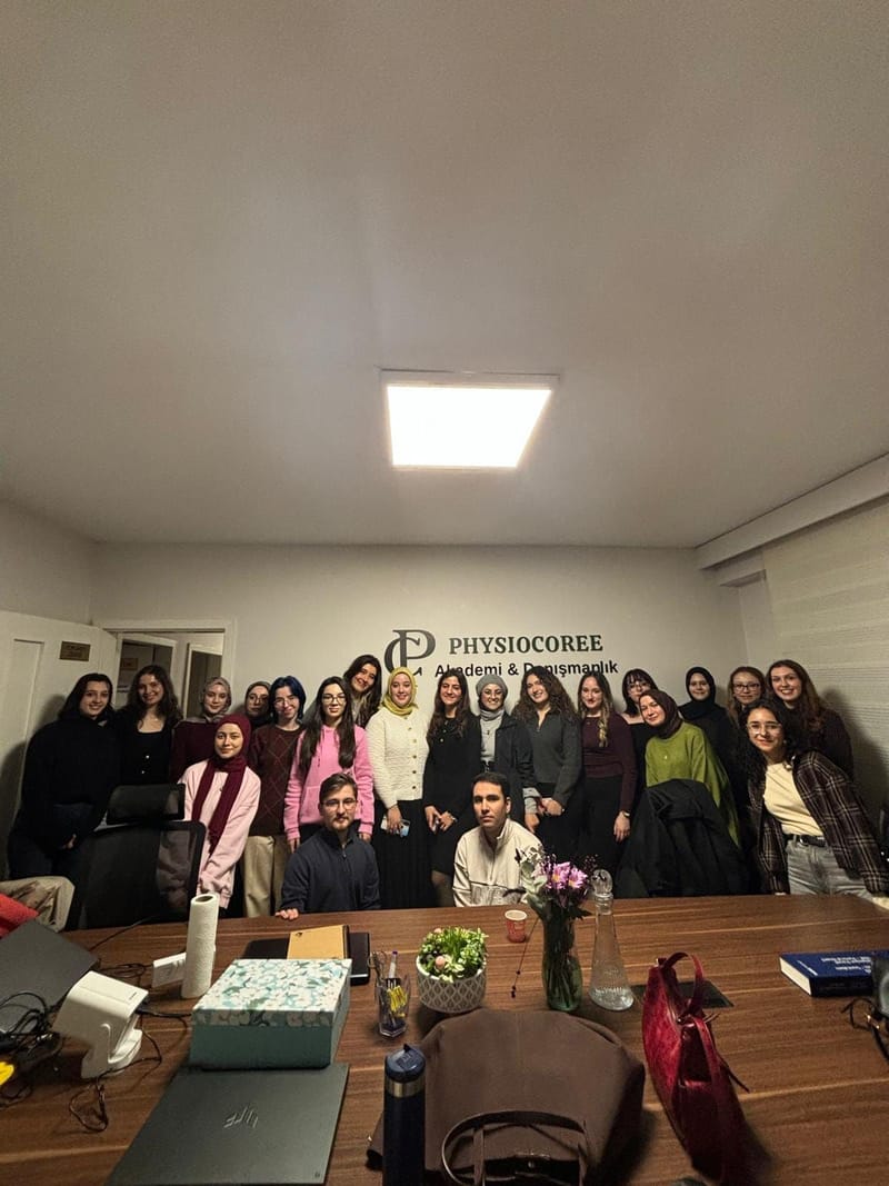 Türkiye'nin Sağlık Gençlik Meclis'ini Ofisimizde Ağırladık