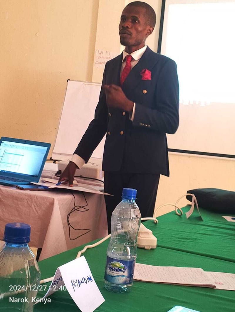 Bositen C.E.O doing a presentation