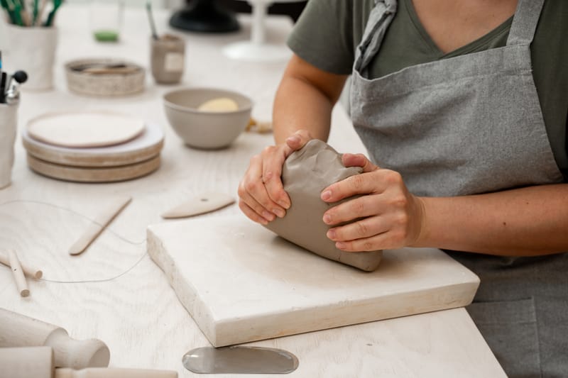 למה כדאי להכניס אמנות קרמיקה לבית הספר?