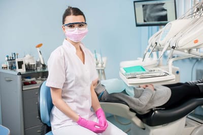 The Role of a Dental Hygienist in Treating Sensitive Teeth