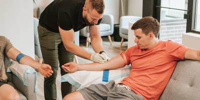 How a Glucose Drip at Home Helps with Rehydration and Vitality