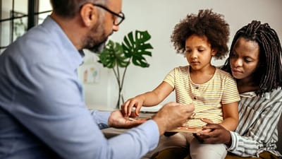 The Benefits of Therapy Sessions During a Doctor Home Visit