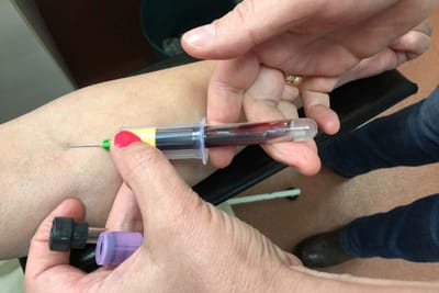 How to Maintain Privacy During a Blood Test at Home
