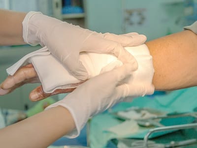 Wound Dressing at Home: A Step-by-Step Beginner’s Guide