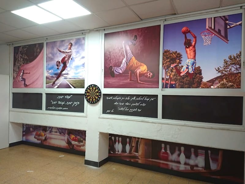 ביצוע מדבקות מכל הסוגים בכל במידות