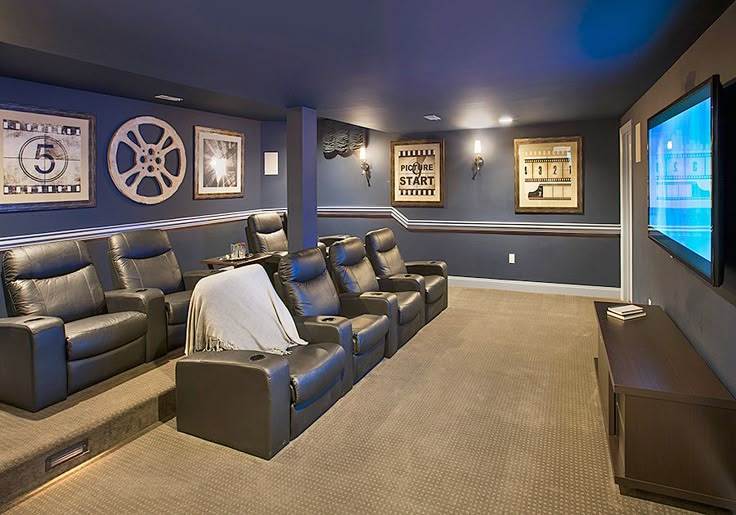 Philadelphia sober living has indoor movie theater