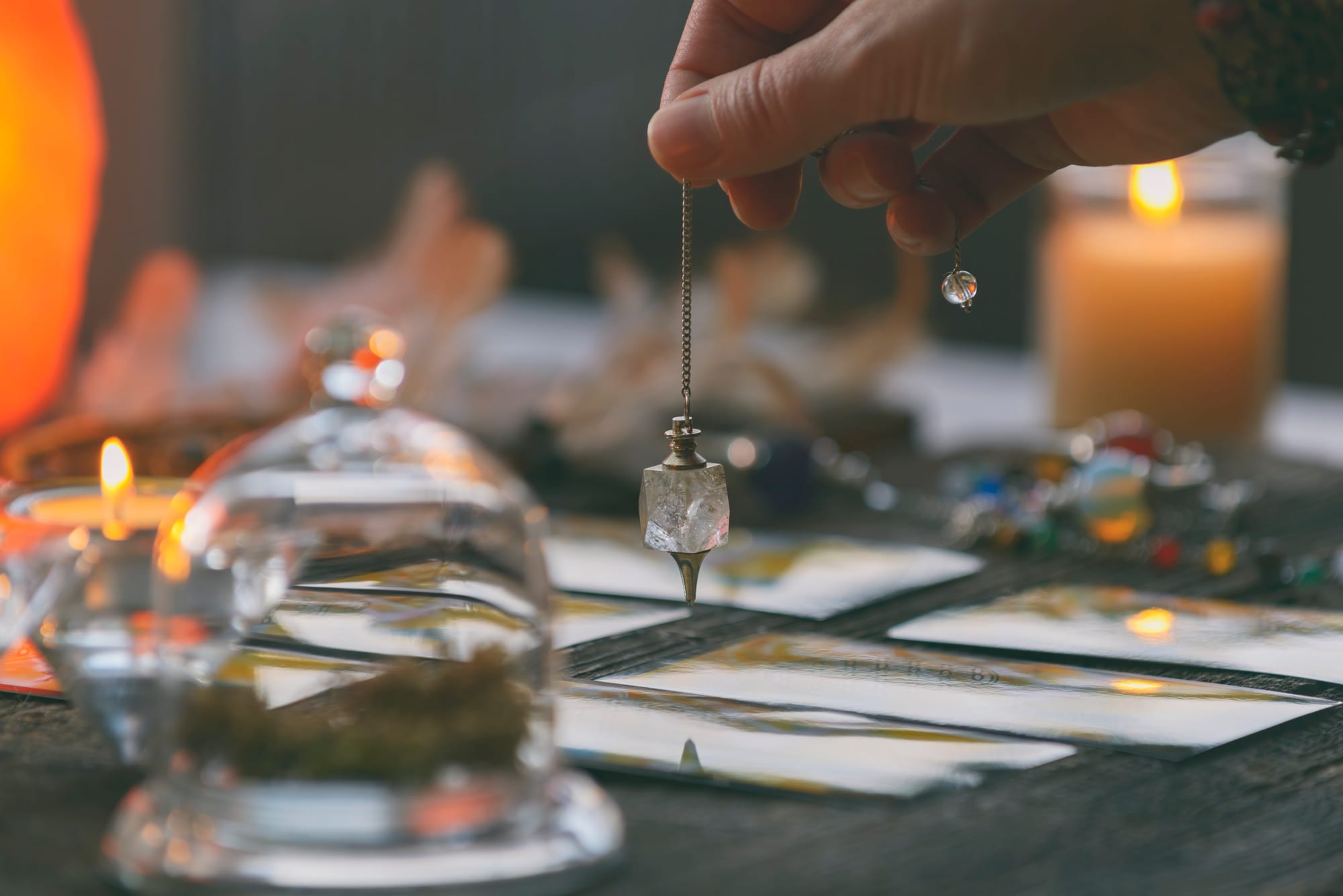 Initiation au pendule, à la radiesthésie