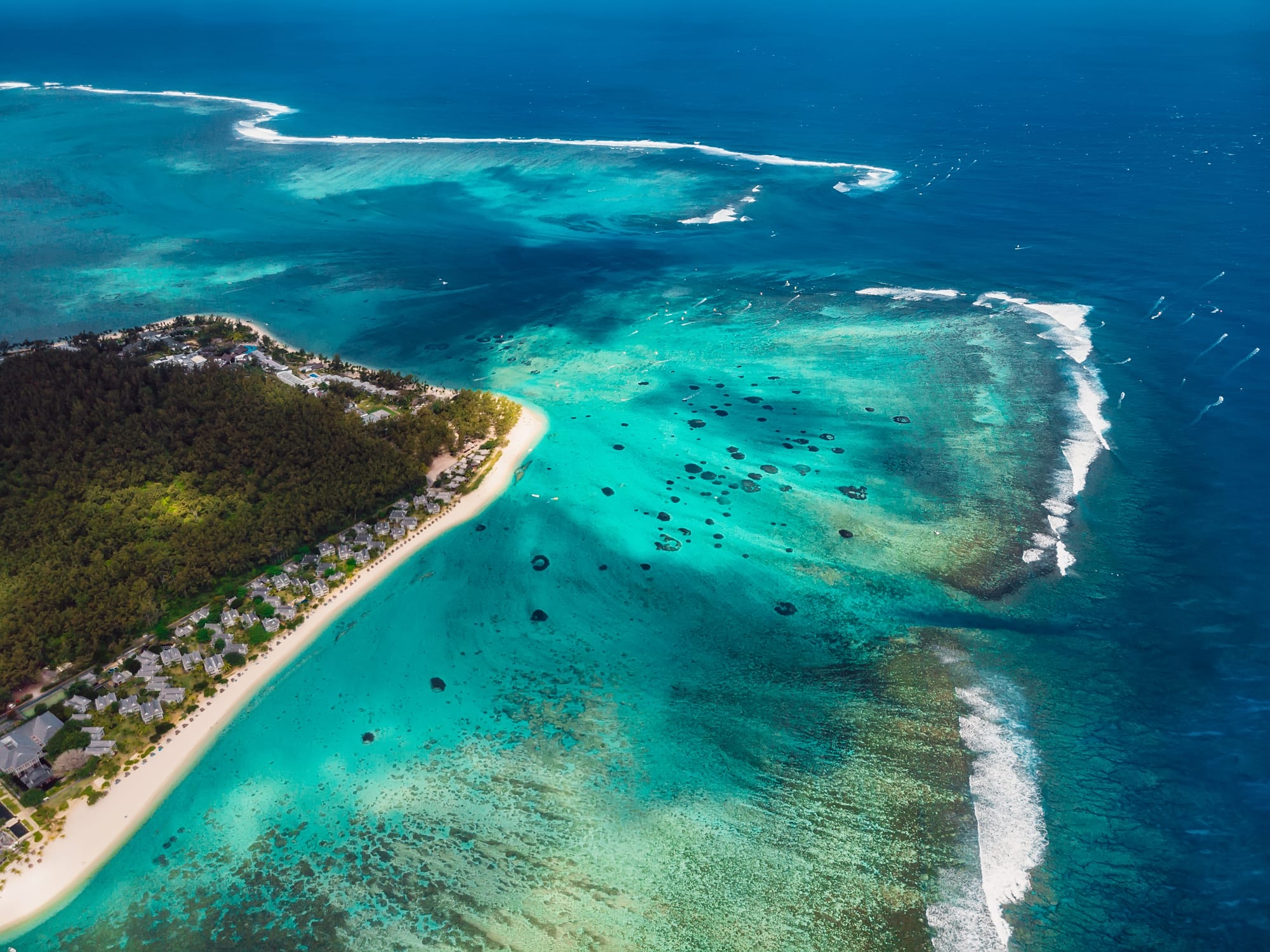Top 10 Nature-Based Shoreline Protection Solutions for Mauritius Hotels and Coastal Developments