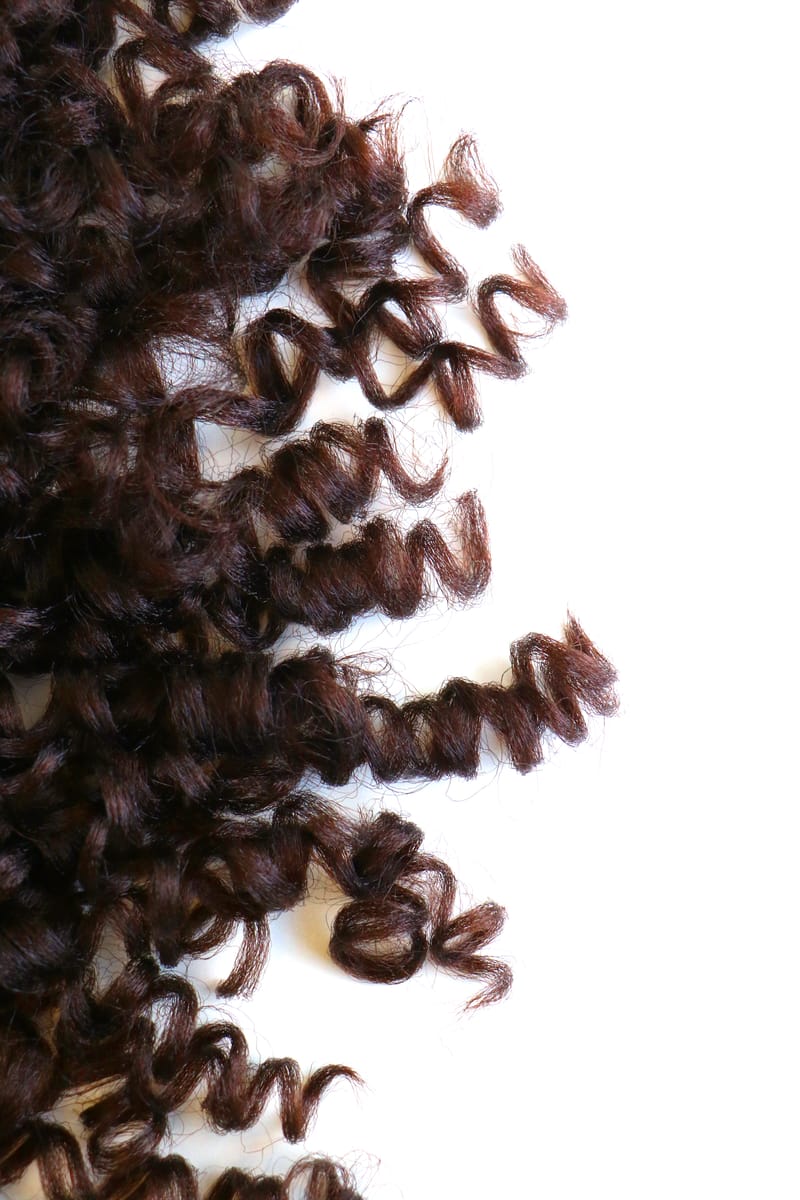 Exploring Different Types of Hair Extensions: Peruvian, Brazilian, and Vietnamese Hair