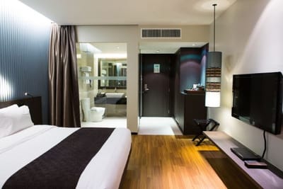 Are Ready-to-Move-in Flats in Noida Worth the Premium Price?