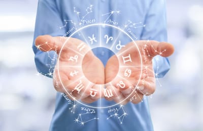 Τώρα και στην ελλάδα μακιγίαζ ιδιαϊτερο