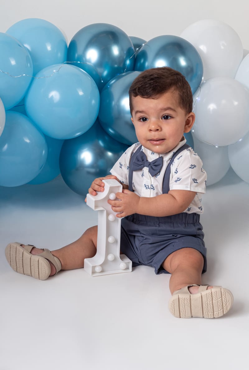 Smash the Cake Isaac