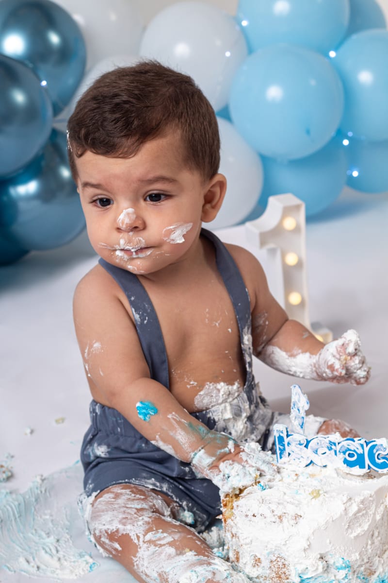 Smash the Cake Isaac