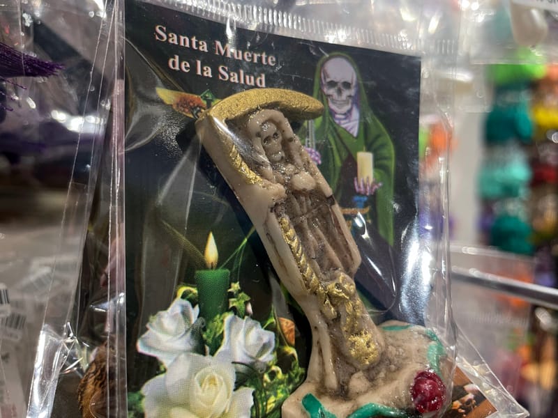 ☠ Rituales de la Santa Muerte: Protección y poder sin límites