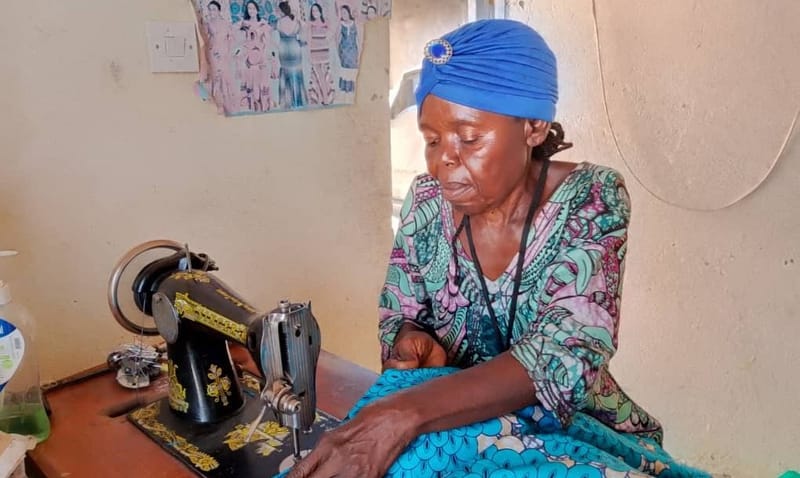 Komanda : Les couturiers appelés à aimer et valoriser leurs métiers