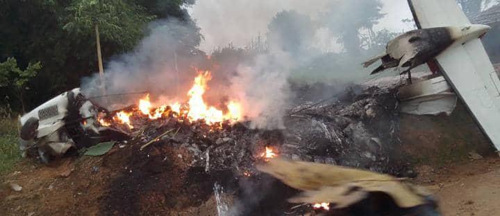 Sud-Kivu : Un avion non identifié détruit par des frappes des FARDC (Communiqué)