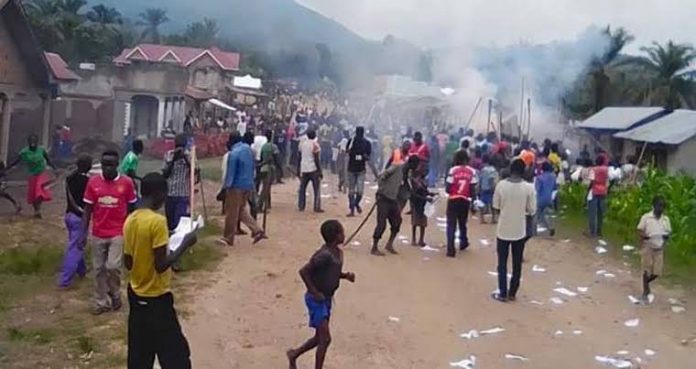 Nord-Kivu : Une foule en colère dispersée par des coups de feu à Beni