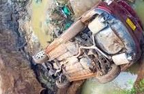 Nord-Kivu : Une voiture Leo-Leo se renverse dans une rivière à Rutshuru