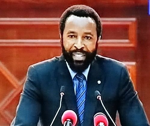 Crise judiciaire à Butembo : Le député Mbindule Mitono Crispin interpelle le président de la cour constitutionnelle à Kinshasa