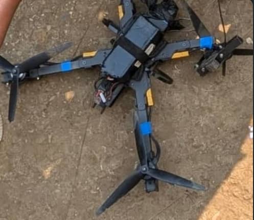 Sud-kivu/Insécurité : Un drone Kamikaze des rebelles du M23 détruit par les FARDC à Walungu