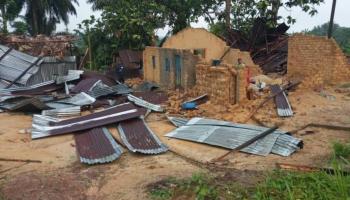 Beni : Nombreuses maisons détruites par un vent violent