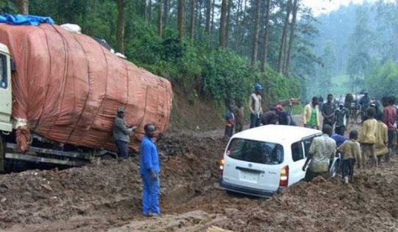 État piteux de la RN4 : Une centaine de camions bloqués sur l'axe Kisangani-Bunia