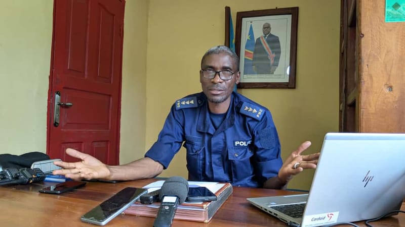 IRUMU : Le recrutement au sein de la PNC, le commissaire supérieur principal MAKANGA PHILIPPE encourage les candidatures des jeunes filles